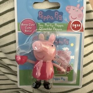 Peppa Pig 2" Tea‎ Party Peppa  Dinette Peppa  Hasbro Toy Cake Decor Pretend